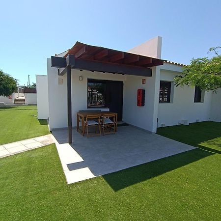 Bungalow Colorado With Garden #4 San Bartolomé エクステリア 写真